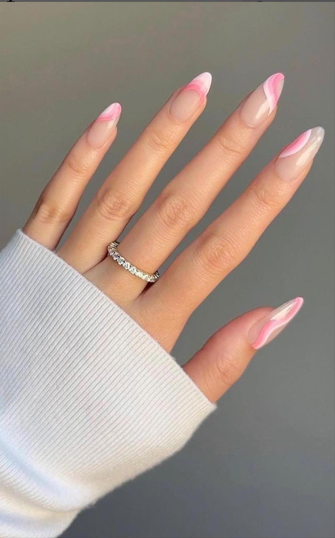 Best French tip nails for Summer mani 2022