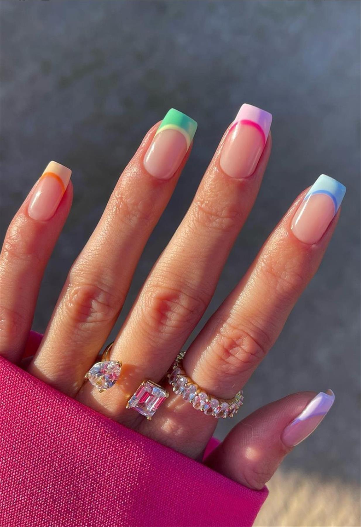 Best French tip nails for Summer mani 2022