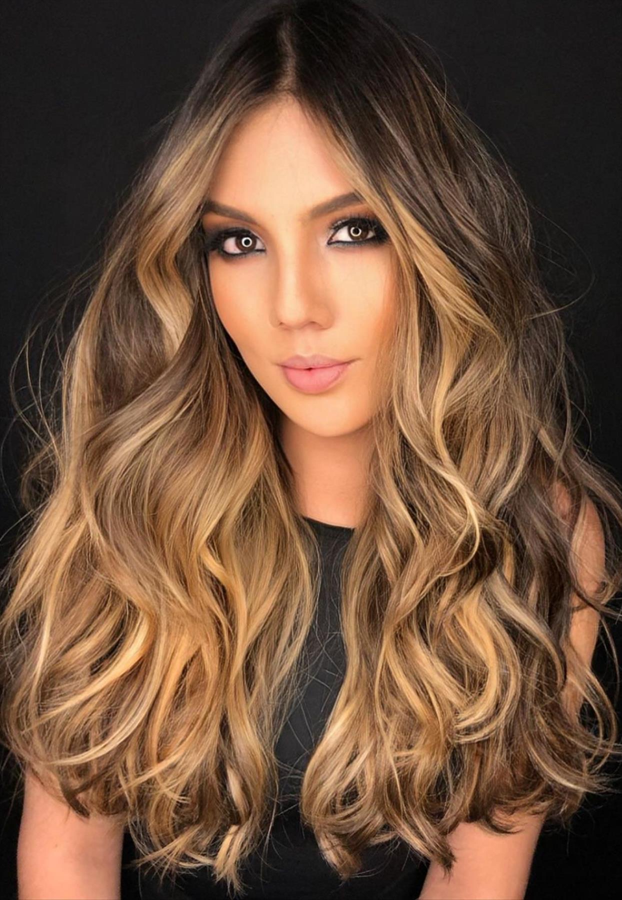 Chic summer brunette hair balayage for women to try